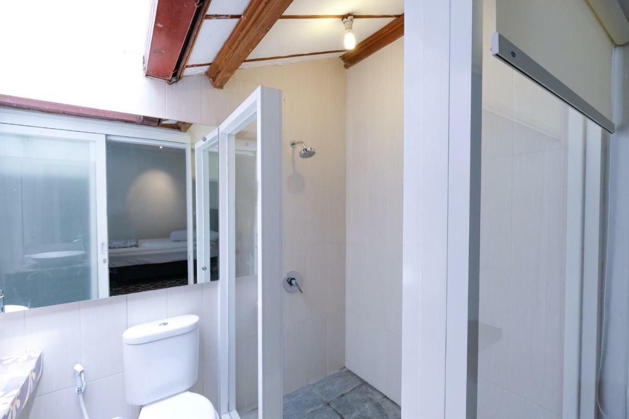 Reddoorz Plus @ Demangan Gejayan Pakualaman Exterior photo