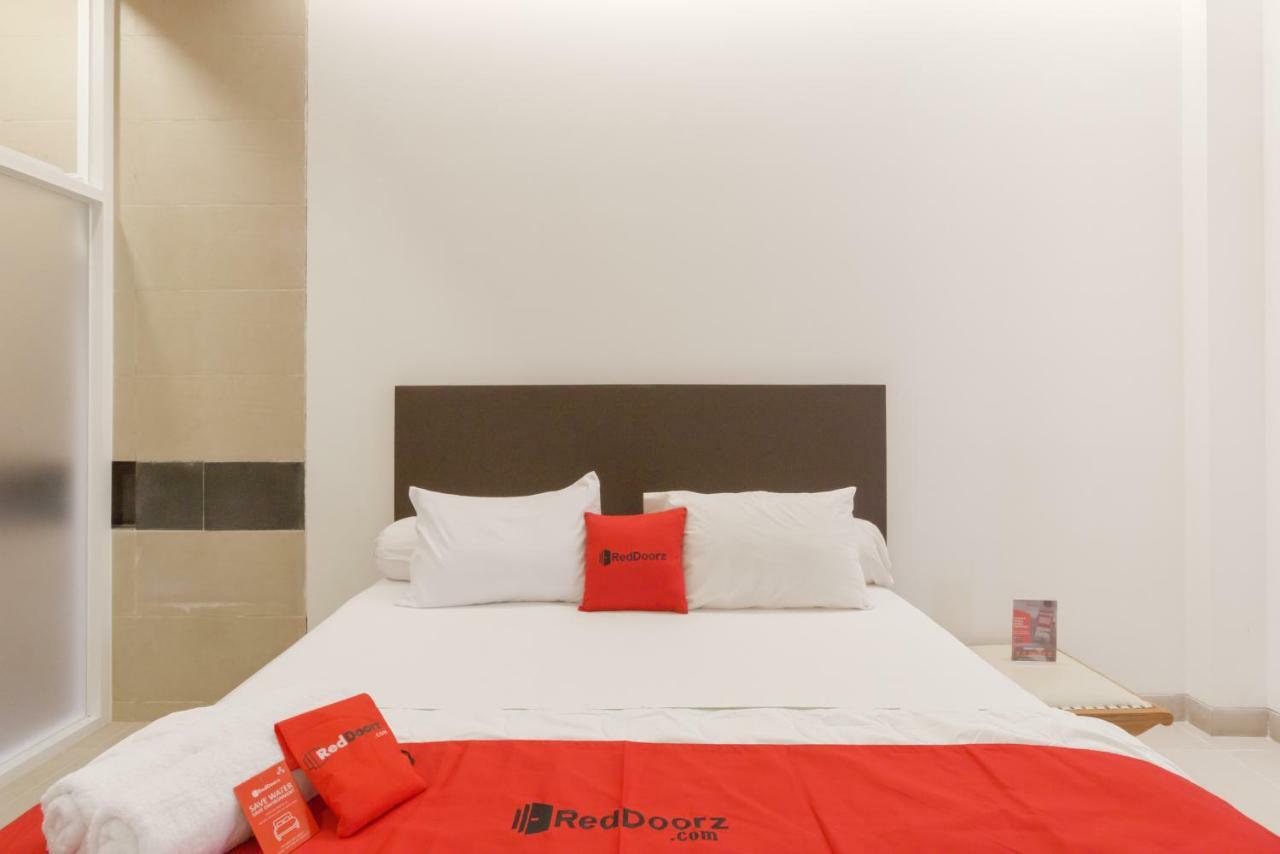 Reddoorz Plus @ Demangan Gejayan Pakualaman Exterior photo